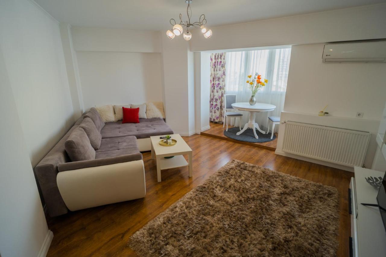 Cozy & Spacious 2Br Apartment With Netflix Bukareszt Zewnętrze zdjęcie