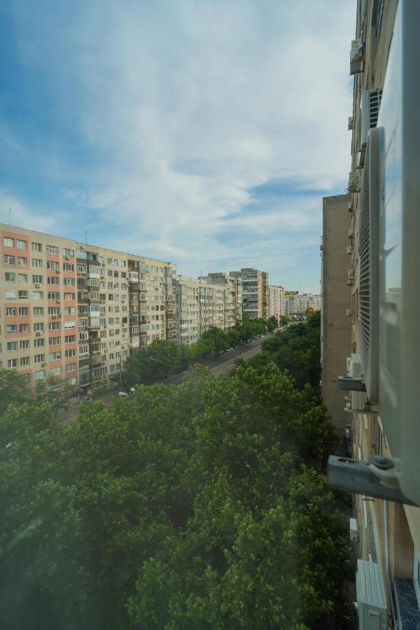 Cozy & Spacious 2Br Apartment With Netflix Bukareszt Zewnętrze zdjęcie