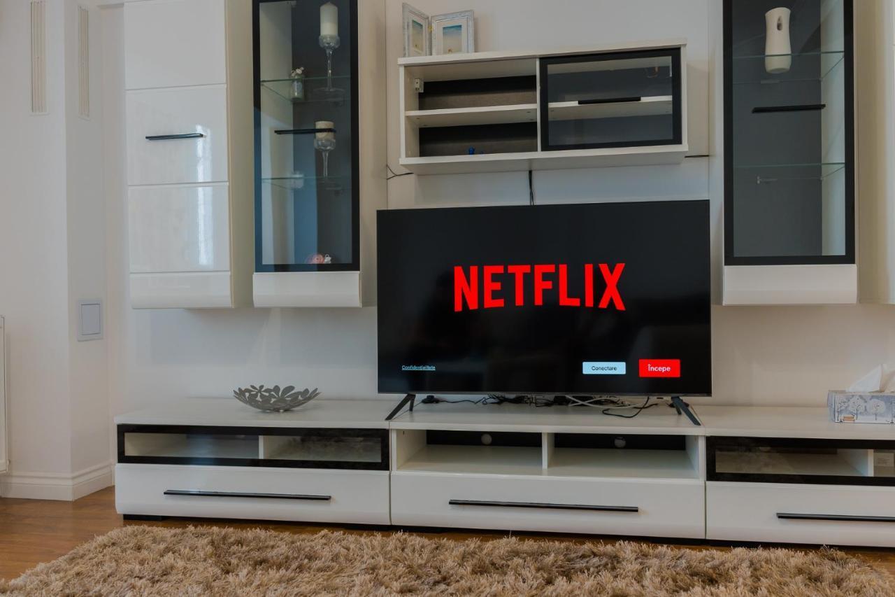 Cozy & Spacious 2Br Apartment With Netflix Bukareszt Zewnętrze zdjęcie