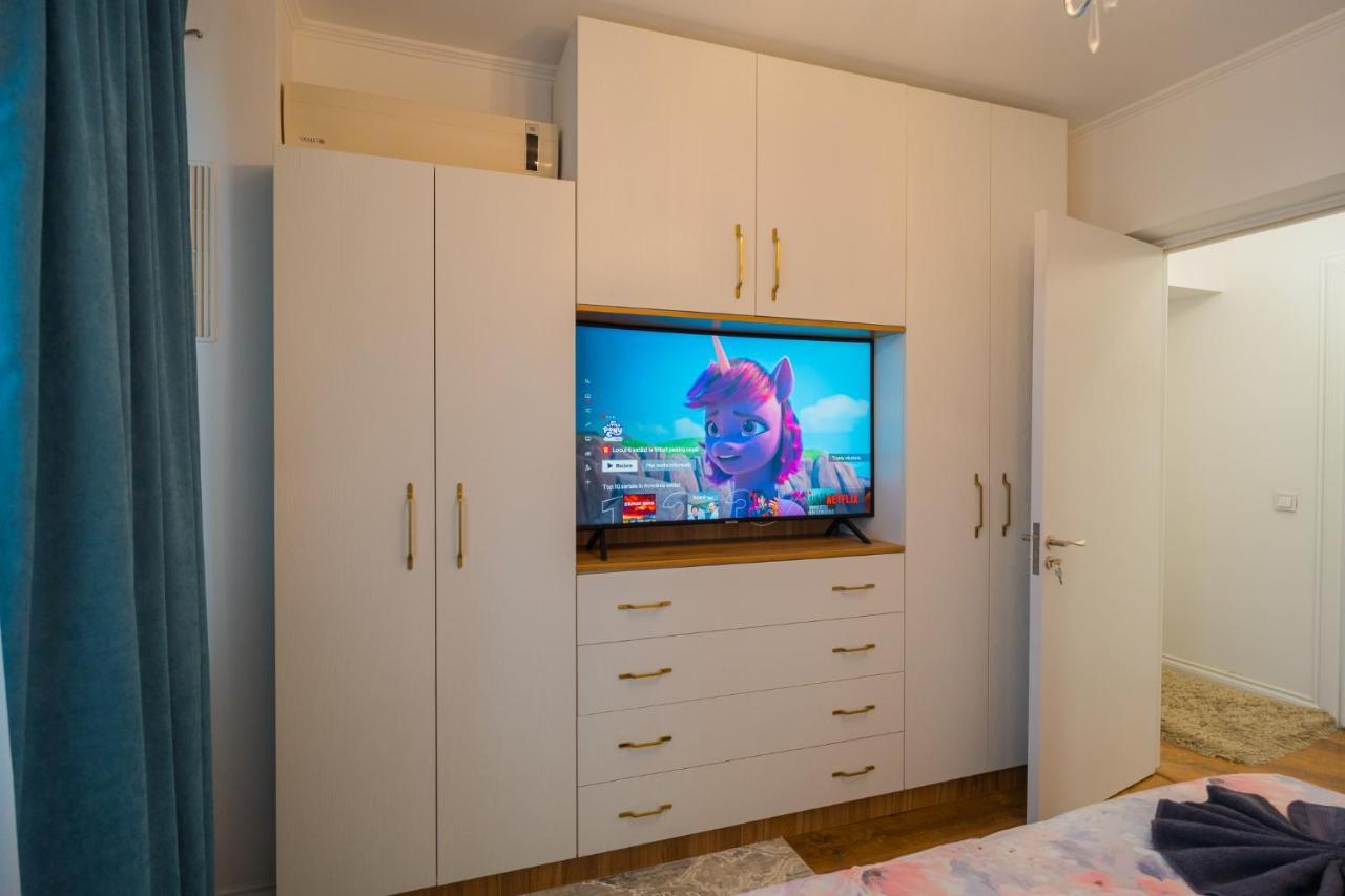 Cozy & Spacious 2Br Apartment With Netflix Bukareszt Zewnętrze zdjęcie