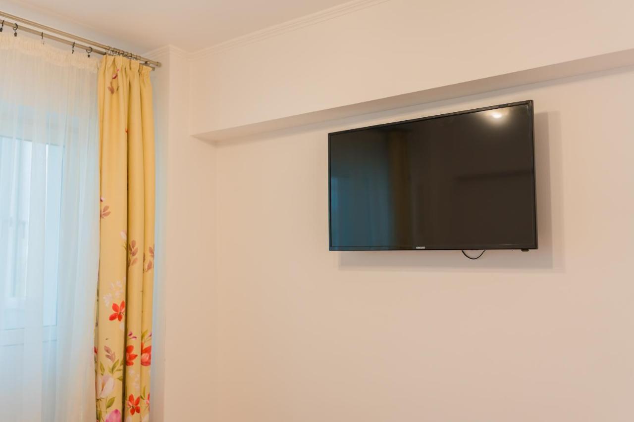 Cozy & Spacious 2Br Apartment With Netflix Bukareszt Zewnętrze zdjęcie